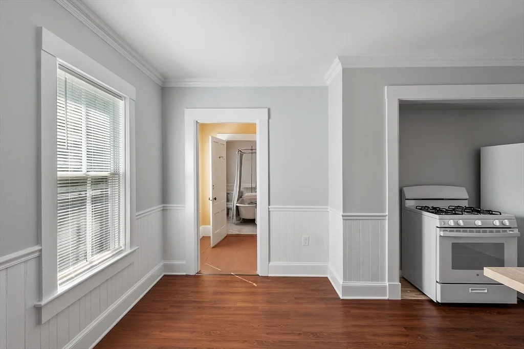 1 bed, 1 bath apartment for rent at 29 River Rd Unit 3, Pepperell — photo 8 of 18