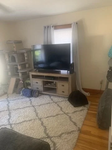 2 bed, 1 bath apartment for rent at 29 Roosevelt Ave Unit 2, Leominster — photo 6 of 10