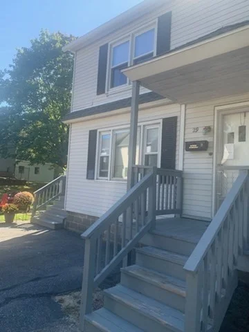 2 bed, 1 bath apartment for rent at 29 Roosevelt Ave Unit 2, Leominster — photo 1 of 10
