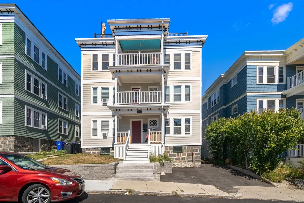 3 bed, 2 bath apartment for rent at 29 S Munroe Ter Unit PH, Dorchester — photo 6 of 39