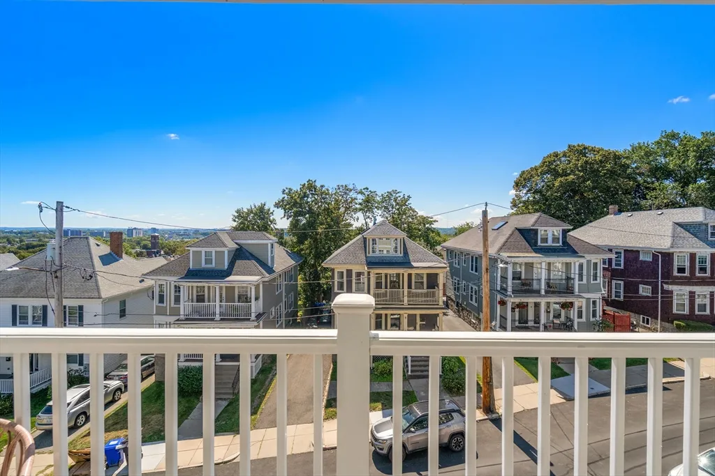 3 bed, 2 bath apartment for rent at 29 S Munroe Ter Unit PH, Dorchester — photo 11 of 39