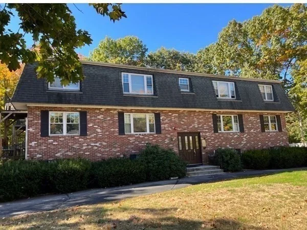 1 bed, 1 bath apartment for rent at 29 Sherman St Unit 1, Foxboro