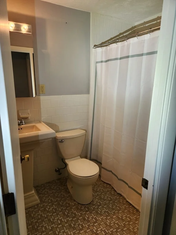 1 bed, 1 bath apartment for rent at 29 Sherman St Unit 1, Foxboro — photo 7 of 16
