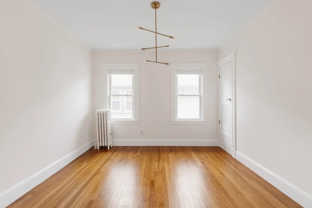 3 bed, 2 bath apartment for rent at 29 Sherman St Unit 2, Neighborhood Nine — photo 5 of 25