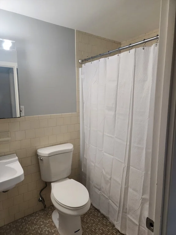 1 bed, 1 bath apartment for rent at 29 Sherman Unit 4, Foxboro — photo 8 of 18