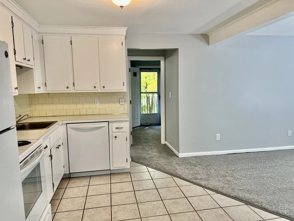 1 bed, 1 bath apartment for rent at 29 Sherman Unit 4, Foxboro — photo 7 of 18