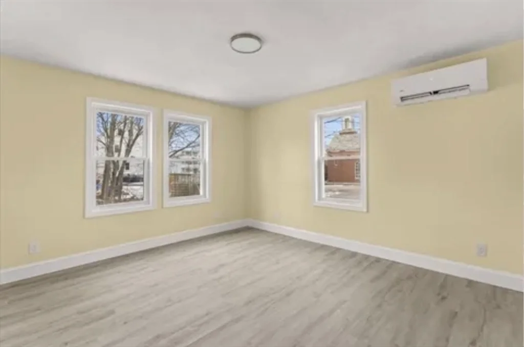 2 bed, 1 bath apartment for rent at 29 St Casimir Ave Unit 1, Brockton — photo 4 of 7