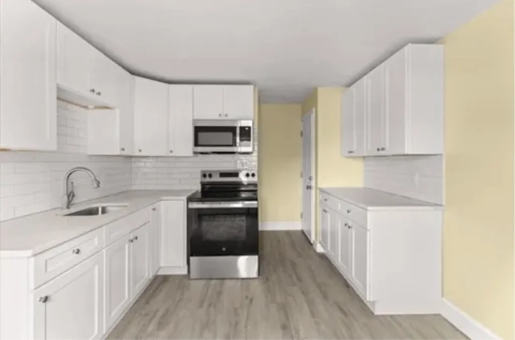 2 bed, 1 bath apartment for rent at 29 St Casimir Ave Unit 1, Brockton — photo 1 of 7