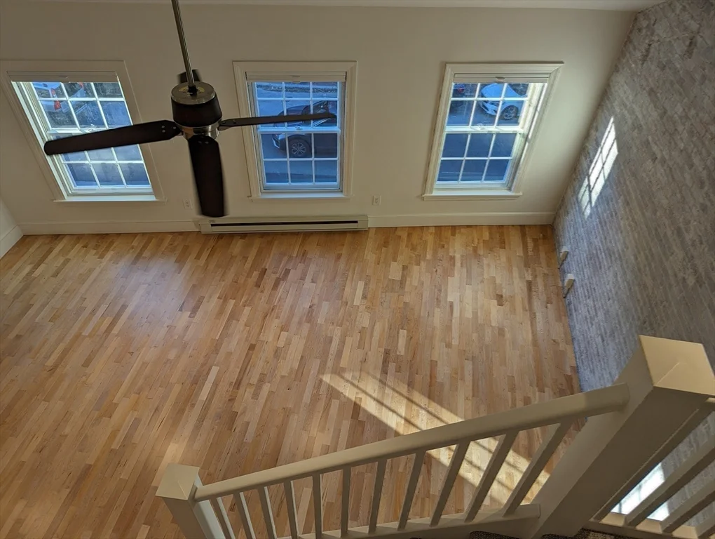 2 bed, 2 bath apartment for rent at 29 State St Unit 3rd floor, Newbury — photo 11 of 17