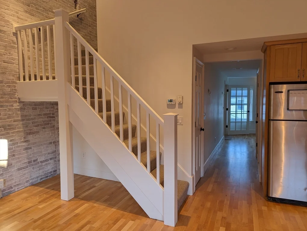 2 bed, 2 bath apartment for rent at 29 State St Unit 3rd floor, Newbury — photo 5 of 17