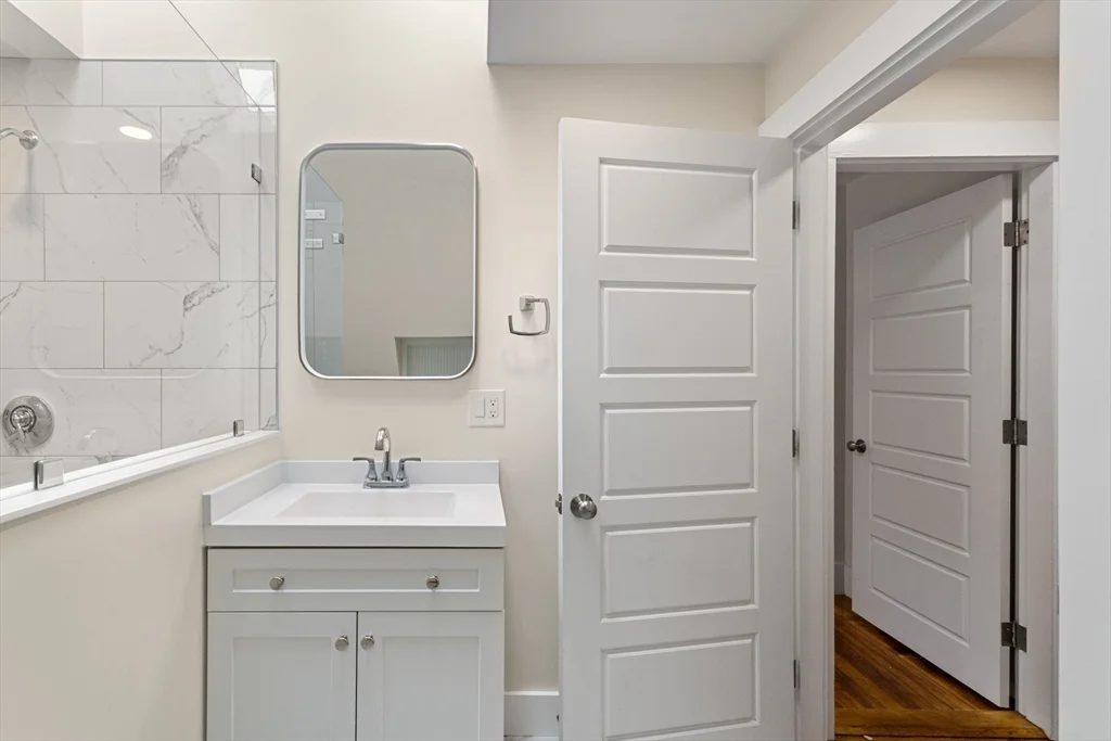 3 bed, 2 bath apartment for rent at 29 Sylvan St Unit 2, Malden — photo 15 of 23