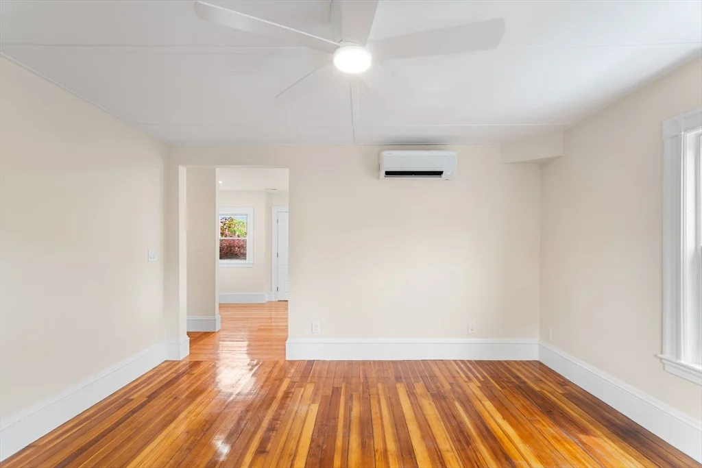 3 bed, 2 bath apartment for rent at 29 Sylvan St Unit 2, Malden — photo 10 of 23