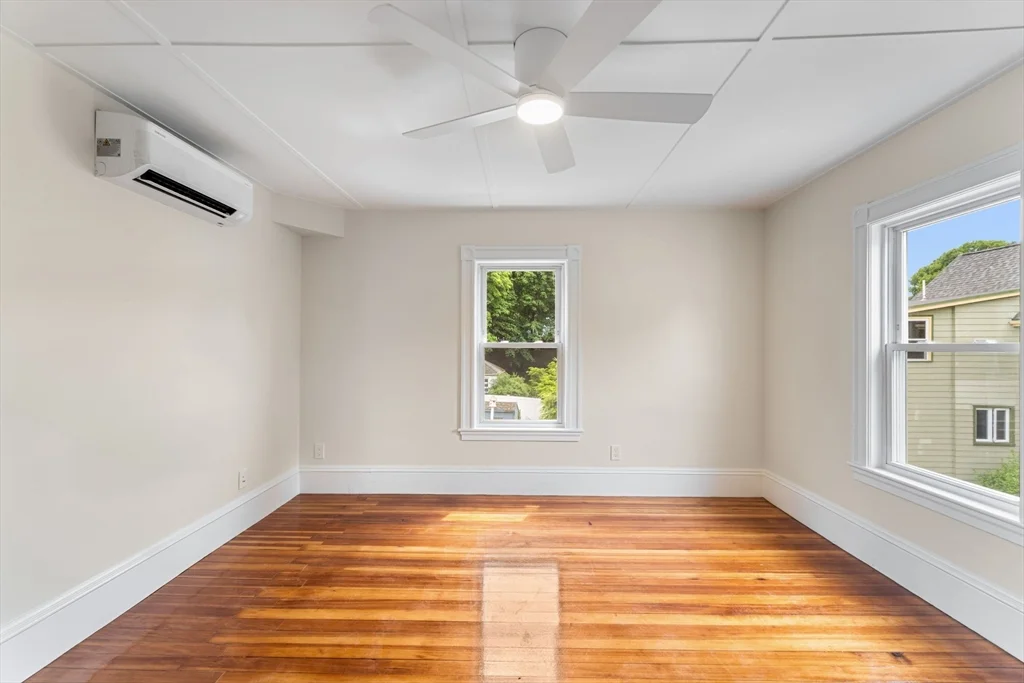 3 bed, 2 bath apartment for rent at 29 Sylvan St Unit 2, Malden — photo 11 of 23