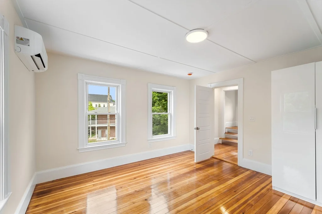 3 bed, 2 bath apartment for rent at 29 Sylvan St Unit 2, Malden — photo 6 of 23