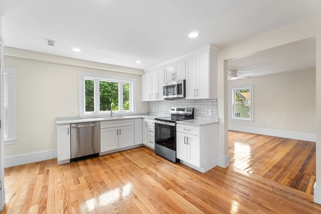 3 bed, 2 bath apartment for rent at 29 Sylvan St Unit 2, Malden — photo 1 of 23