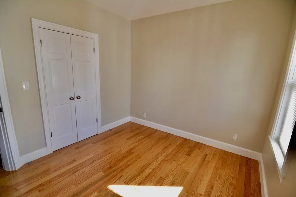 3 bed, 1 bath apartment for rent at 29 Taft St Unit 2, Dorchester — photo 7 of 16
