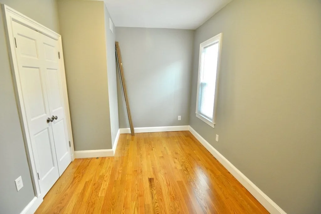 3 bed, 1 bath apartment for rent at 29 Taft St Unit 2, Dorchester — photo 10 of 16
