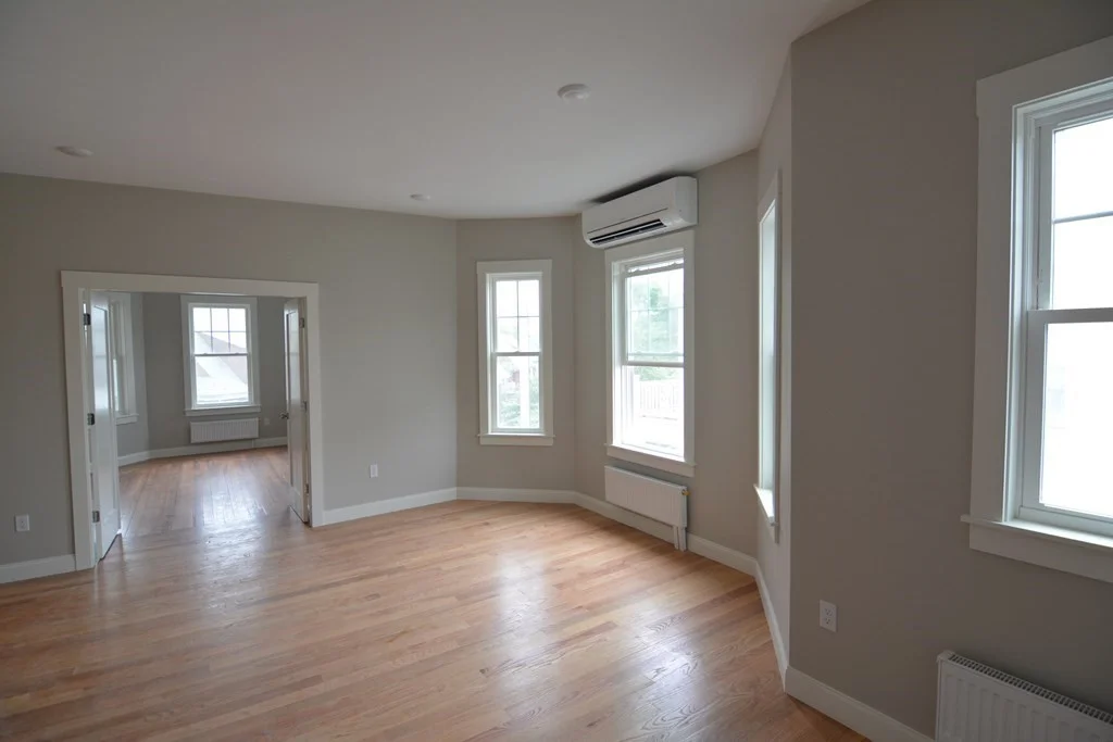 4 bed, 2 bath apartment for rent at 29 Vassal Ln Unit 3, West Cambridge — photo 2 of 25