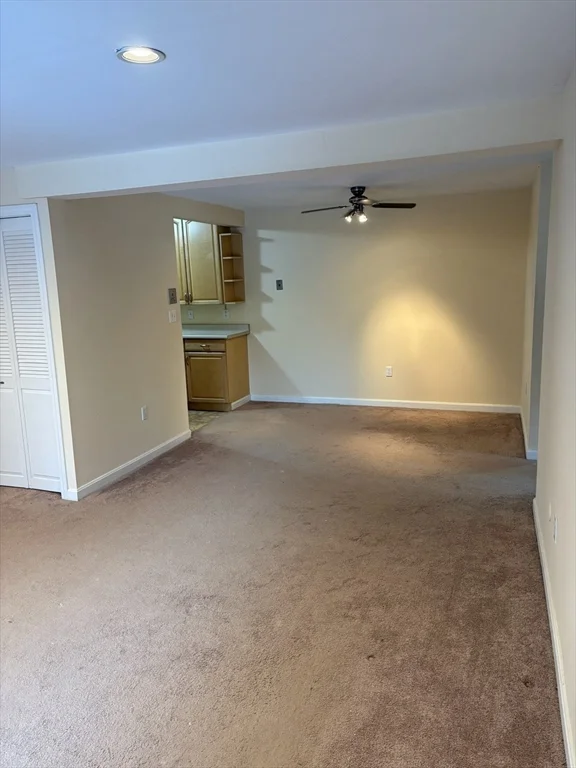 1 bed, 1 bath apartment for rent at 29 Village Rock Unit 6, Natick — photo 4 of 12
