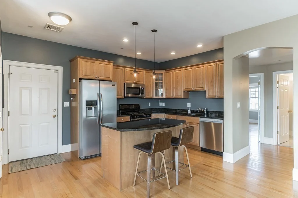 2 bed, 2 bath apartment for rent at 29 Vinton St Unit 7, South Boston — photo 3 of 26