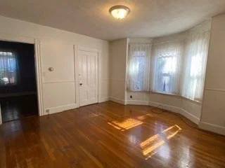 2 bed, 1 bath apartment for rent at 29 Wallis Unit 1, Beverly — photo 4 of 17