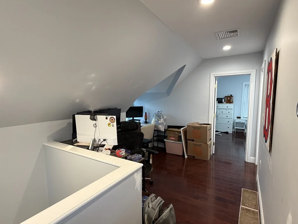 2 bed, 2 bath apartment for rent at 29 Walsh Ave Unit 2, Peabody — photo 9 of 16