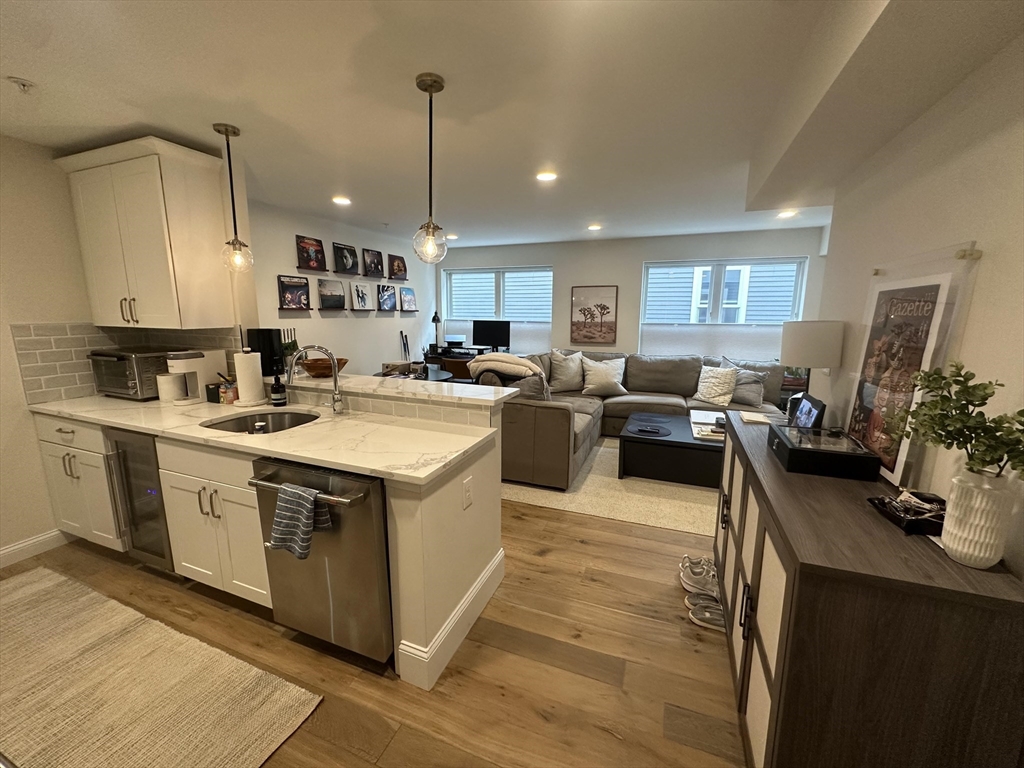 2 bed, 1 bath apartment for rent at 29 Ward St Unit 201, South Boston — photo 2 of 13
