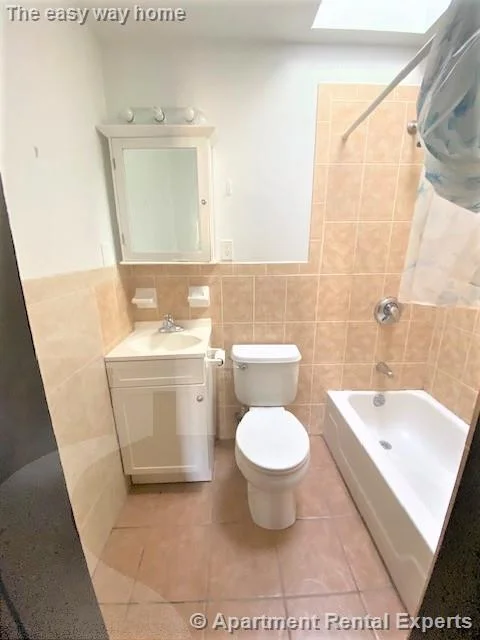 Studio bed, 1 bath apartment for rent at 29 Ware St Unit 11, Harvard Square — photo 3 of 5