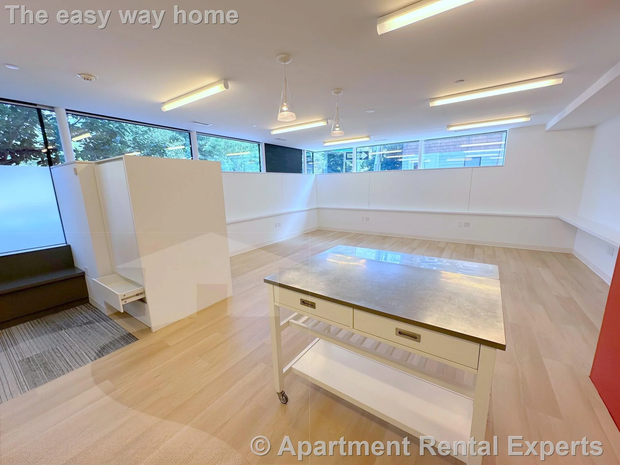 1 bed, 1 bath apartment for rent at 29 Warren St Unit 1, East Cambridge — photo 3 of 12