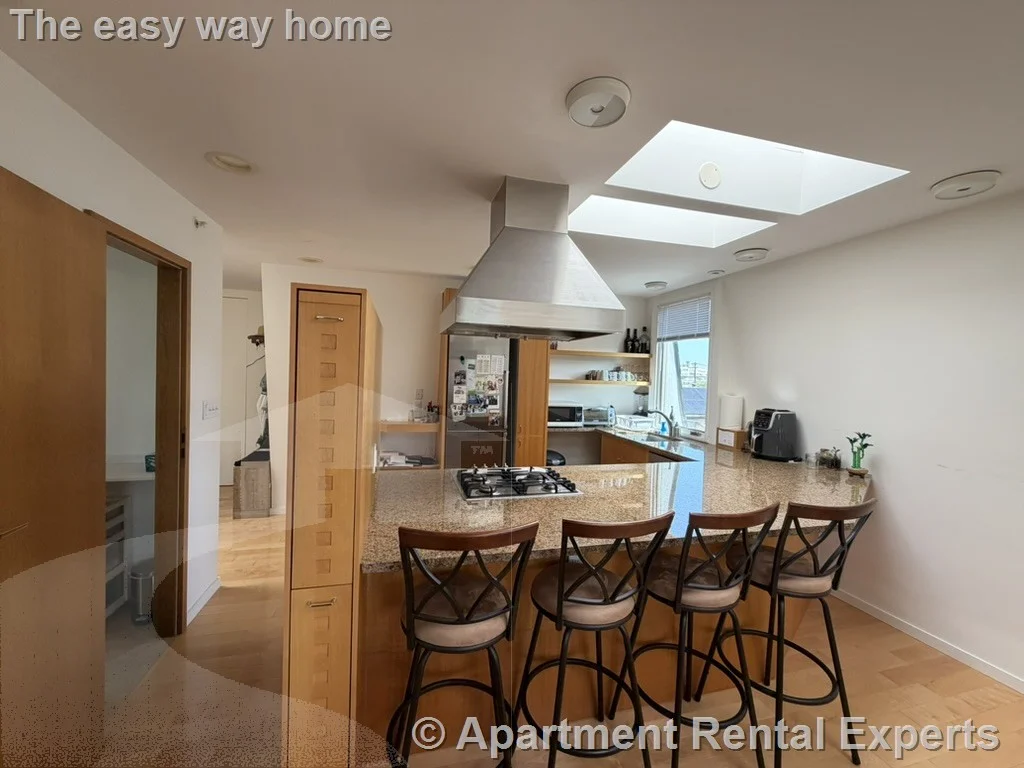 1 bed, 1 bath apartment for rent at 29 Warren St Unit 4, Wellington-Harrington