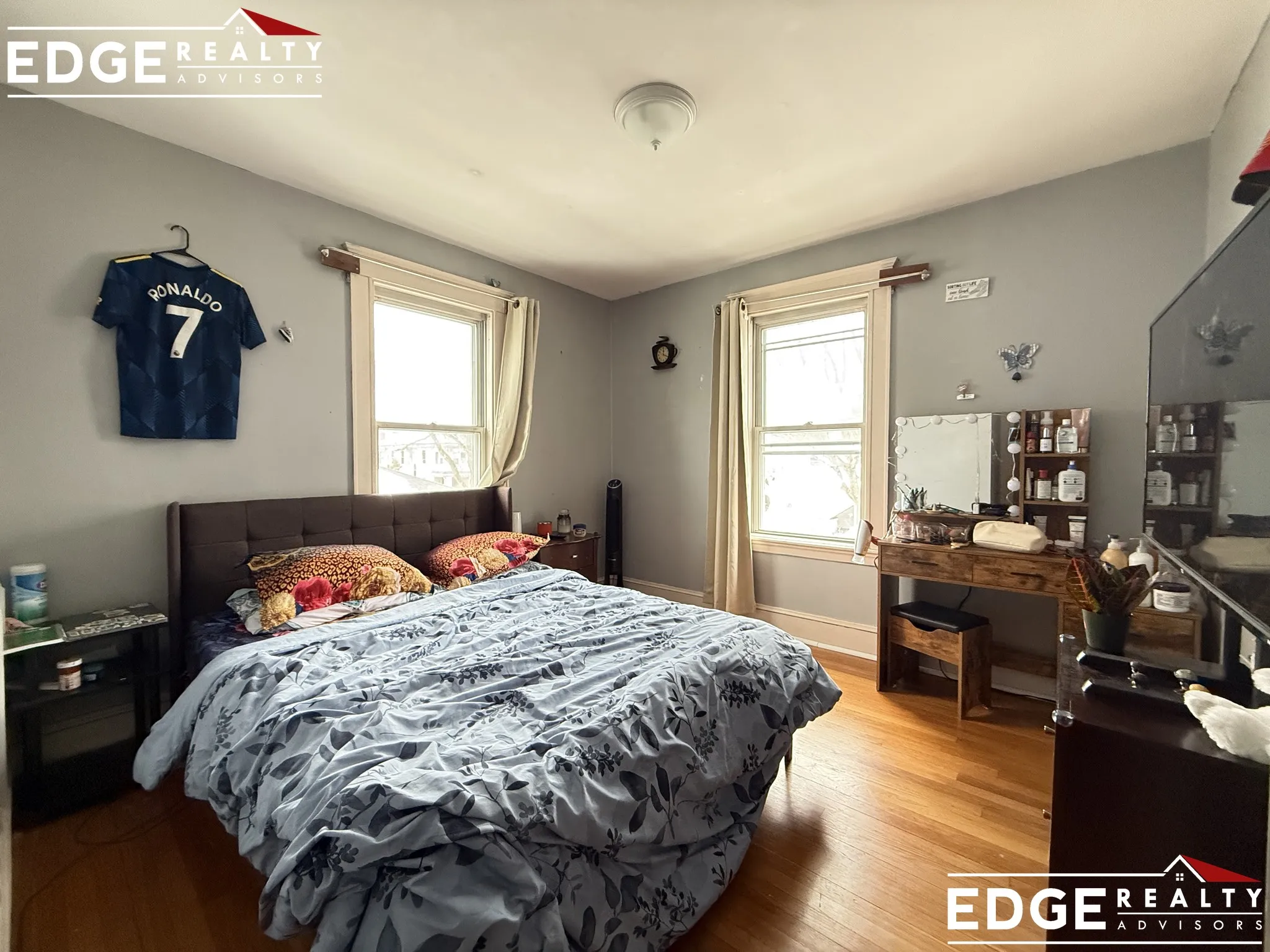 4 bed, 1.5 bath apartment for rent at 29 Washington Ave Unit 1, South Side — photo 6 of 13