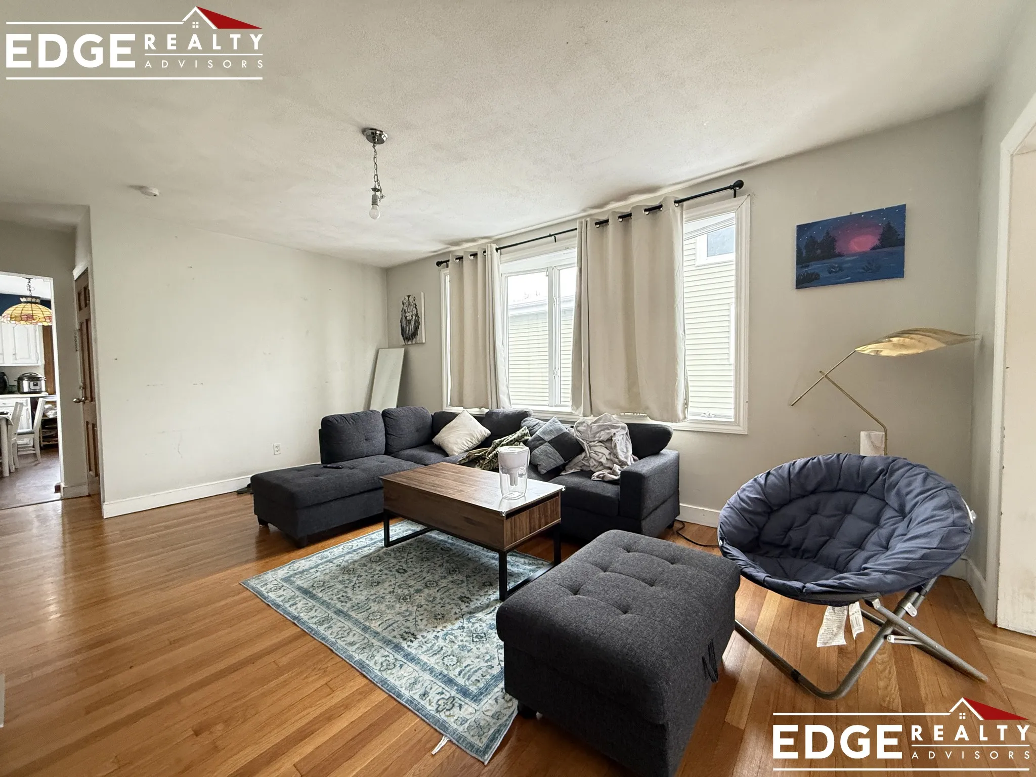 4 bed, 1.5 bath apartment for rent at 29 Washington Ave Unit 1, South Side — photo 3 of 13