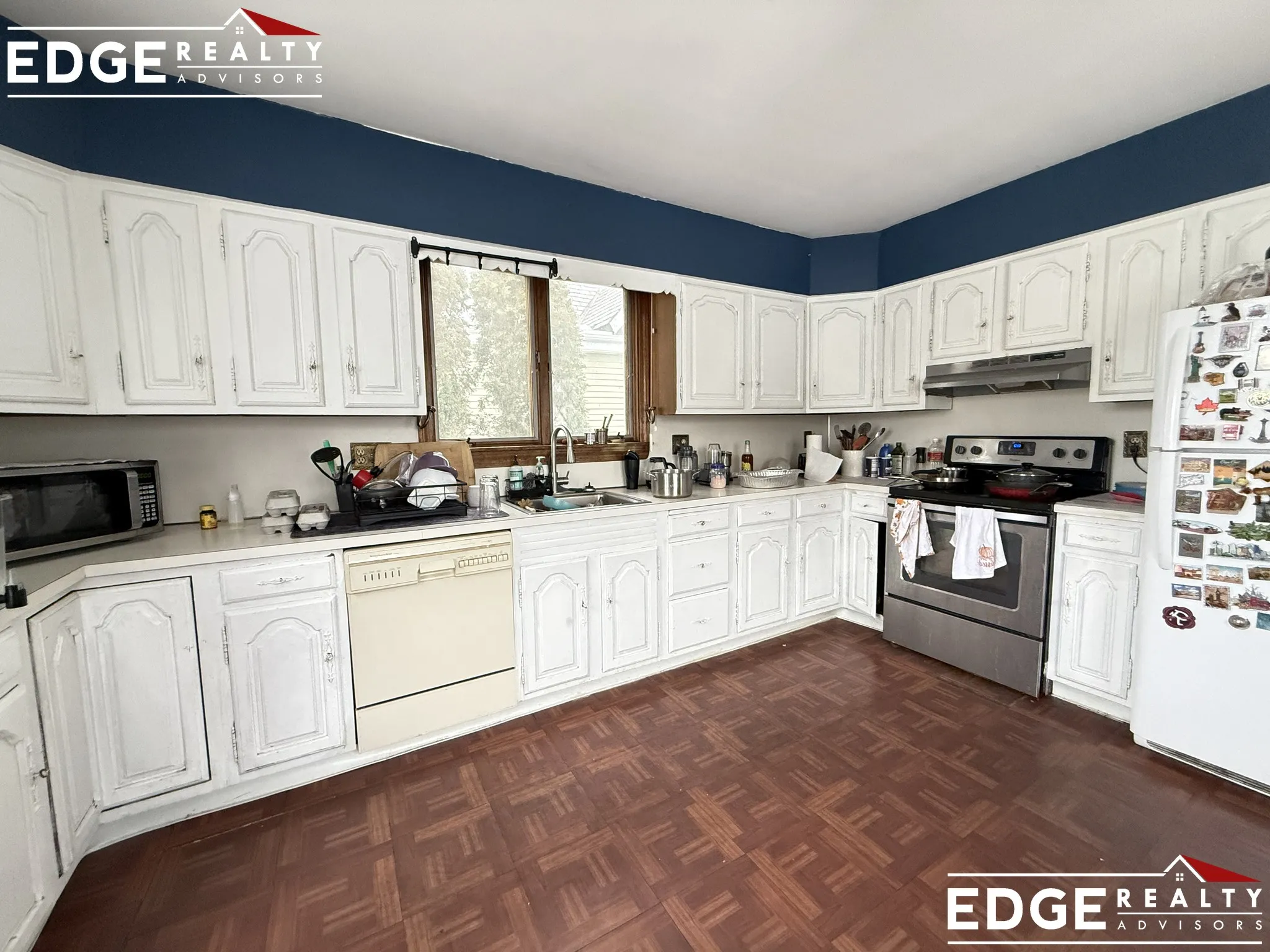 4 bed, 1.5 bath apartment for rent at 29 Washington Ave Unit 1, South Side