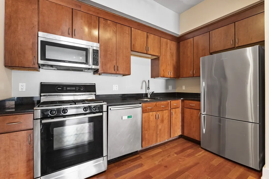 1 bed, 1 bath apartment for rent at 29 Wheeler Unit 108, Cambridge Highlands — photo 10 of 16