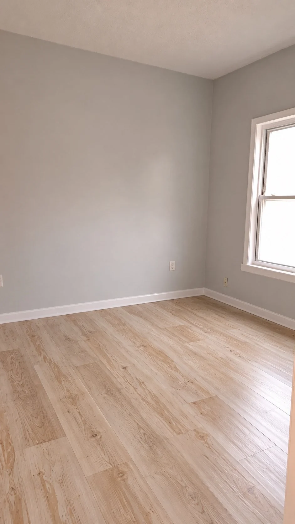 3 bed, 1 bath apartment for rent at 29 Winthrop St Unit 2, Brockton — photo 8 of 12