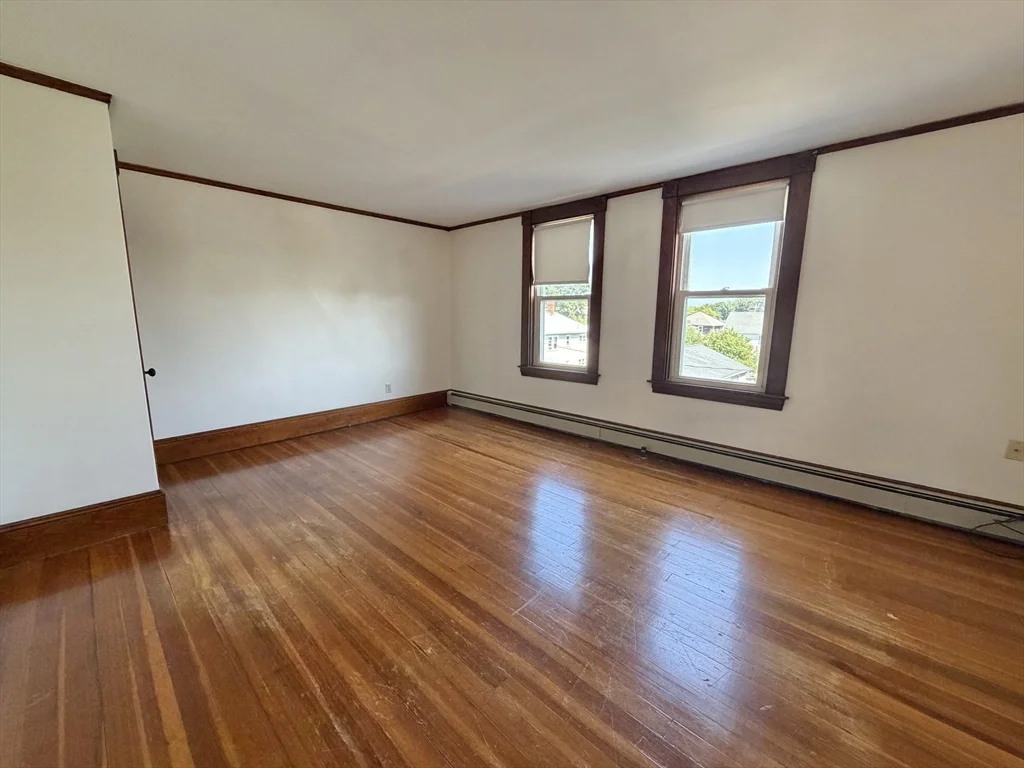 4 bed, 2 bath apartment for rent at 29 Woodrow Ave Unit 2, Nonantum — photo 31 of 41