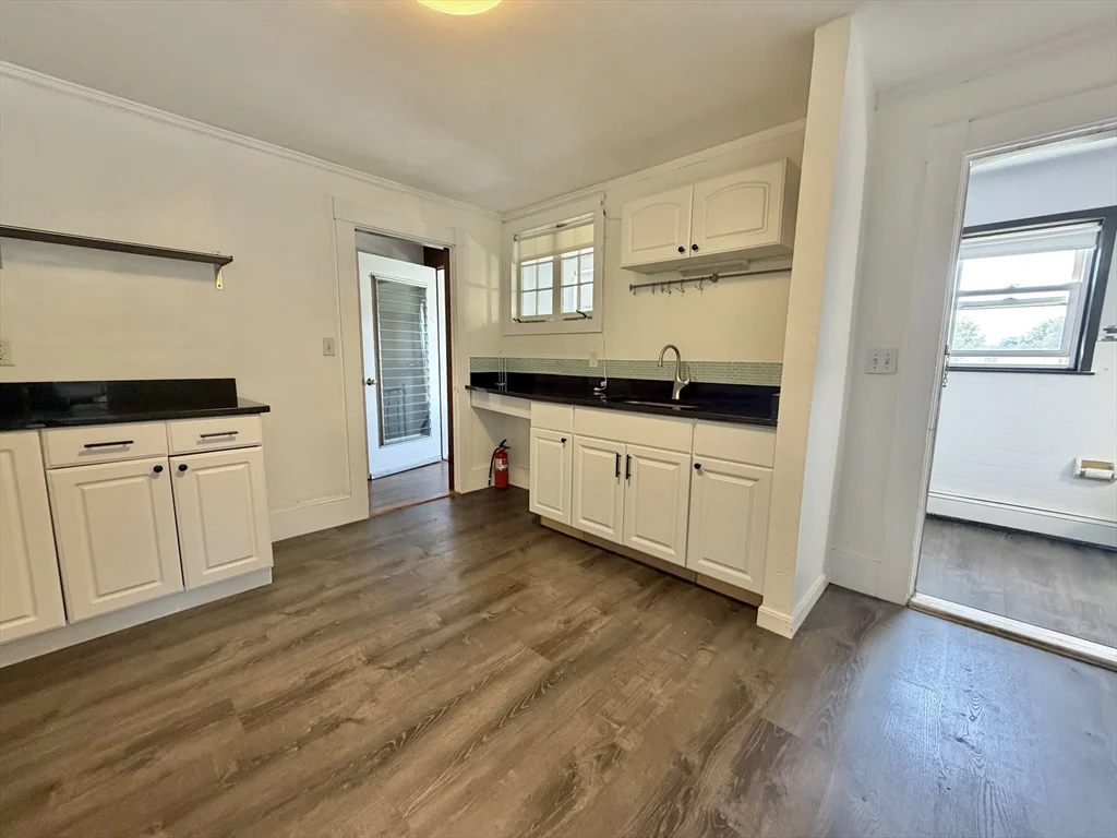 4 bed, 2 bath apartment for rent at 29 Woodrow Ave Unit 2, Nonantum — photo 24 of 41