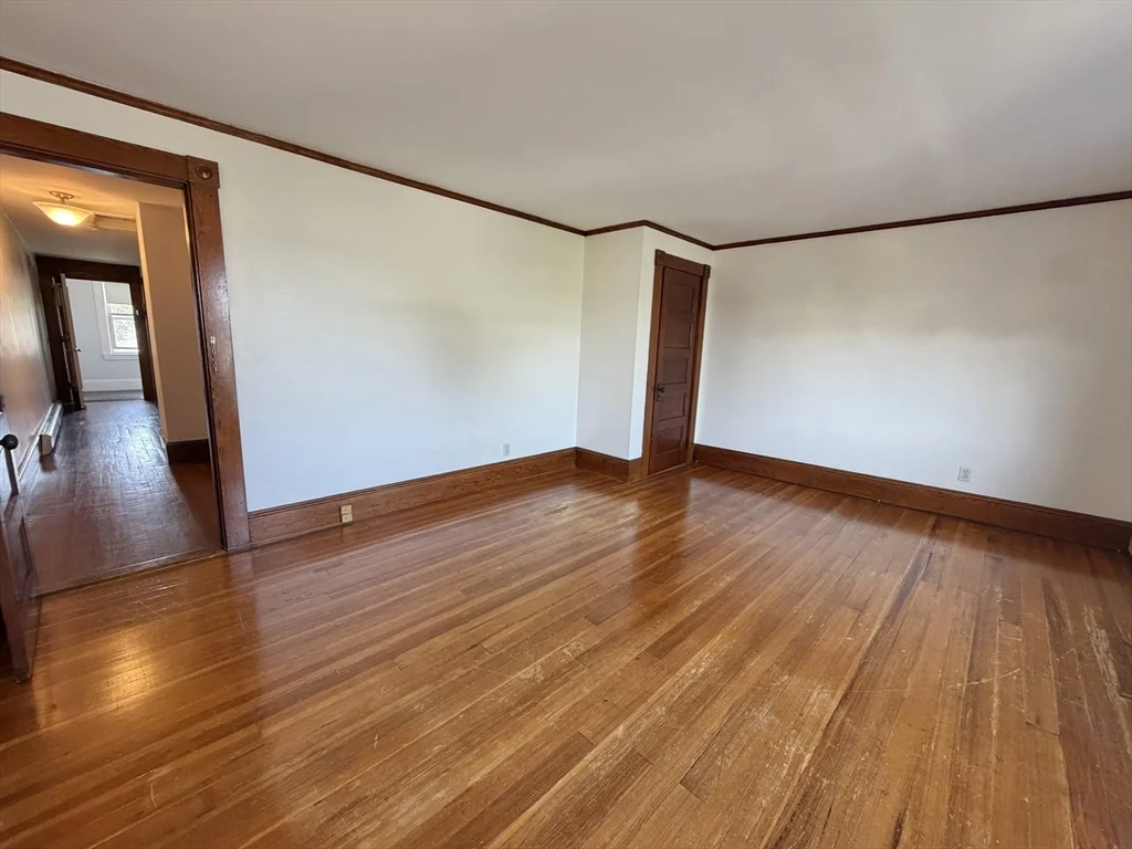 4 bed, 2 bath apartment for rent at 29 Woodrow Ave Unit 2, Nonantum — photo 29 of 41