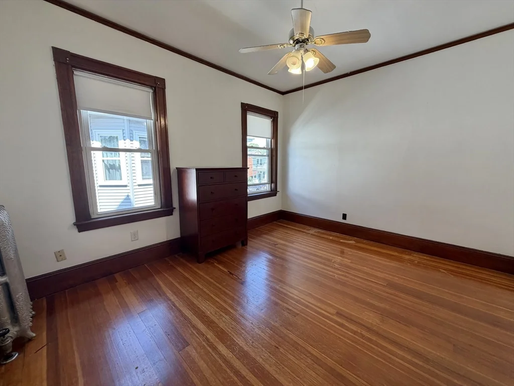 4 bed, 2 bath apartment for rent at 29 Woodrow Ave Unit 2, Nonantum — photo 18 of 41