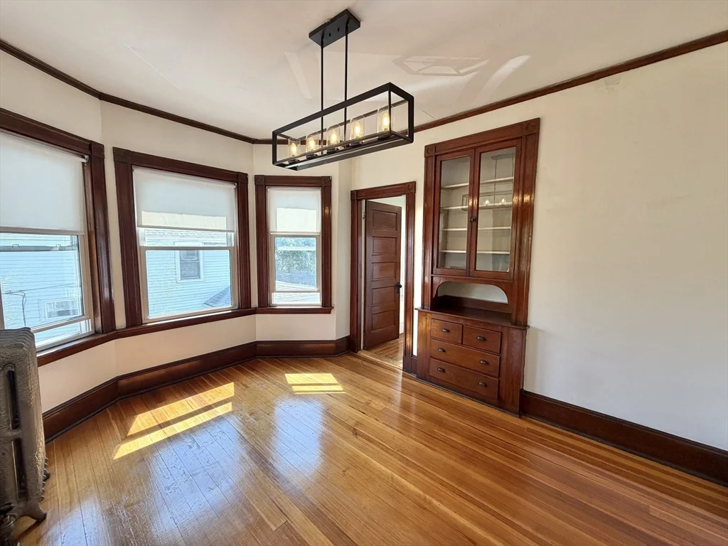 4 bed, 2 bath apartment for rent at 29 Woodrow Ave Unit 2, Nonantum — photo 9 of 41