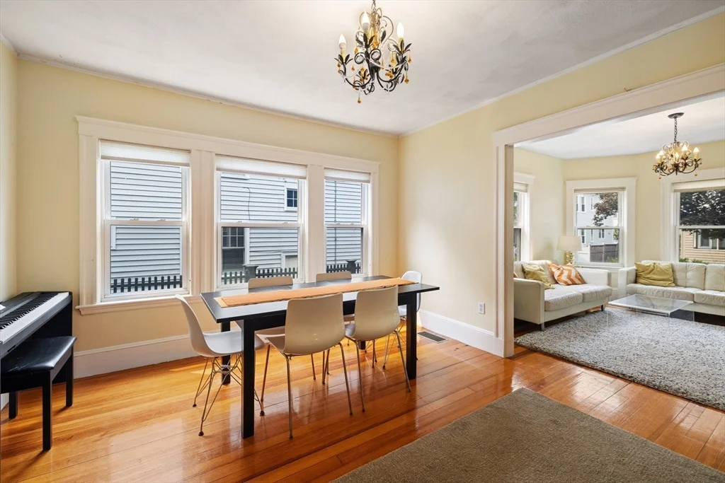3 bed, 2 bath apartment for rent at 29 Worcester St Unit 1, Belmont — photo 10 of 25