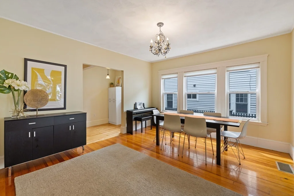 3 bed, 2 bath apartment for rent at 29 Worcester St Unit 1, Belmont — photo 9 of 25