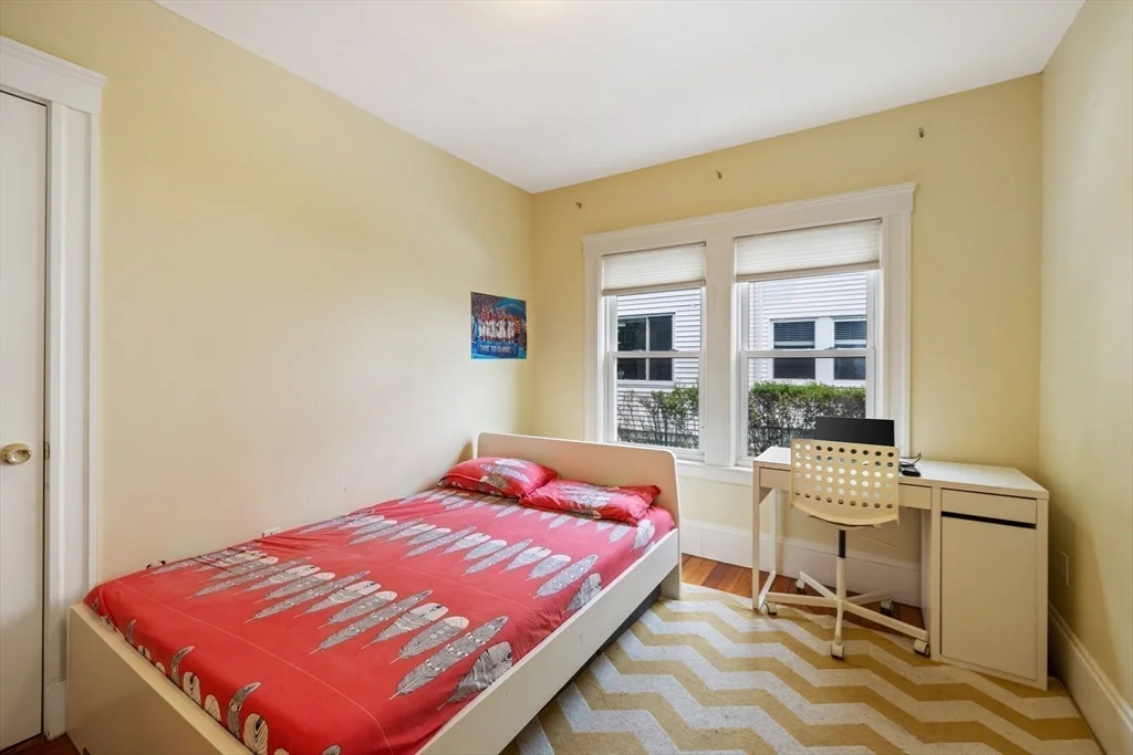 3 bed, 2 bath apartment for rent at 29 Worcester St Unit 1, Belmont — photo 20 of 25