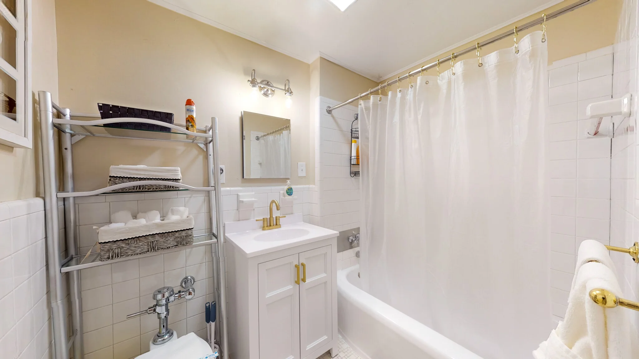 2 bed, 1 bath apartment for rent at 290 Beacon St Unit 3, Back Bay — photo 16 of 18