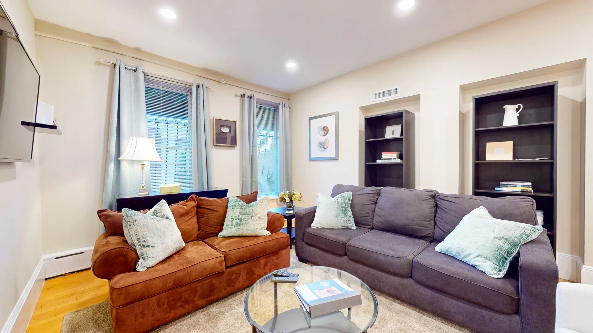 2 bed, 1 bath apartment for rent at 290 Beacon St Unit 3, Back Bay — photo 5 of 18