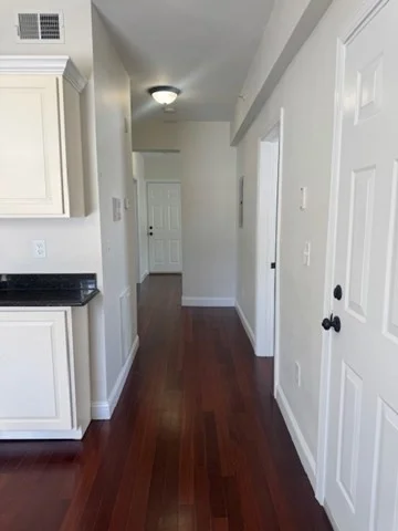 2 bed, 1 bath apartment for rent at 290 Broadway Unit 2, Winter Hill — photo 4 of 17