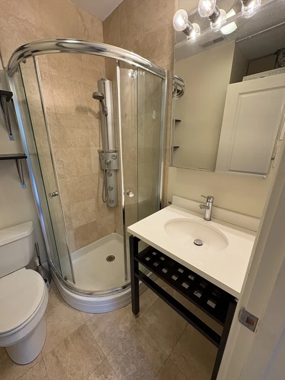 1 bed, 1 bath apartment for rent at 290 Columbus Ave Unit 5, South End — photo 15 of 16