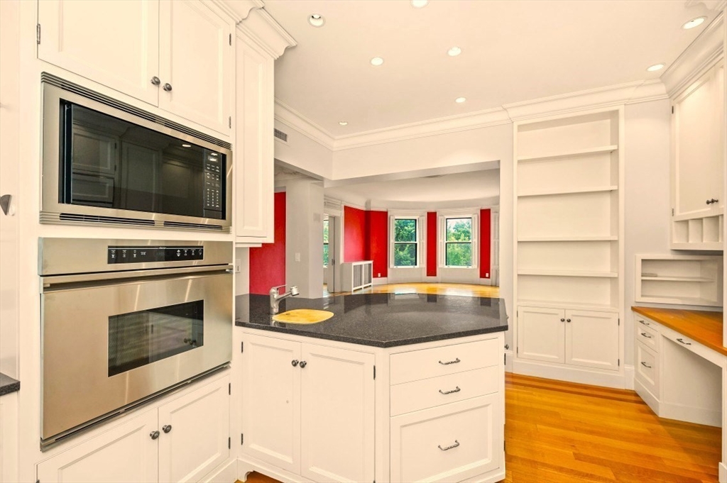 2 bed, 2 bath apartment for rent at 290 Commonwealth Ave Unit 13, Back Bay — photo 10 of 40