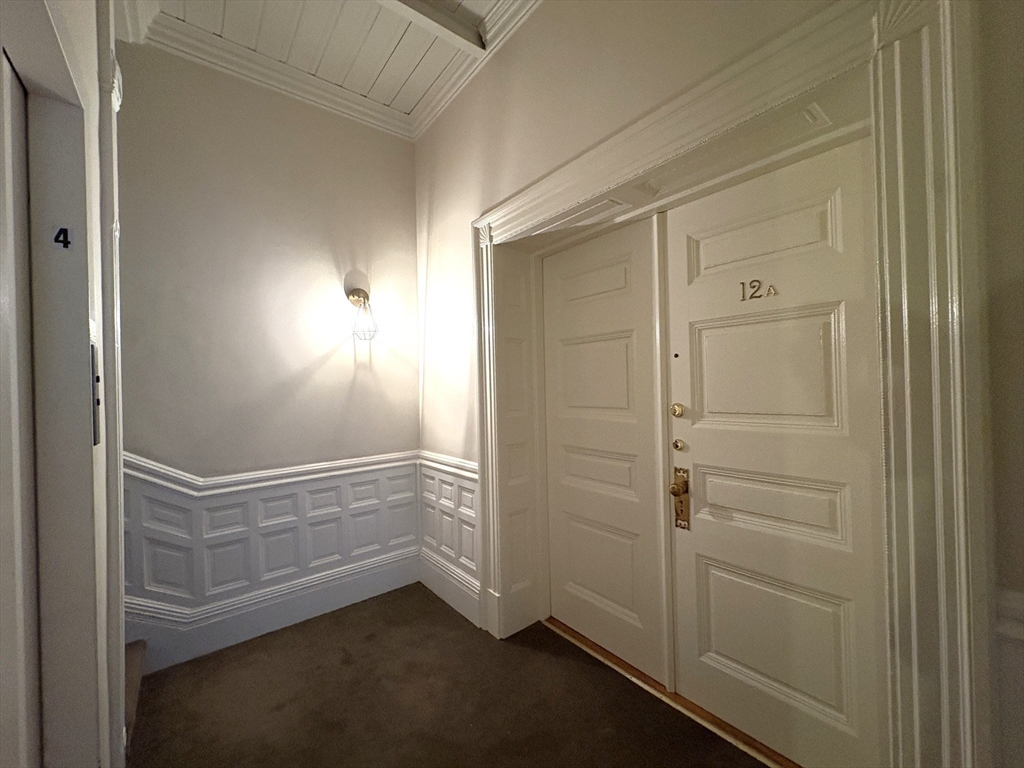 2 bed, 2 bath apartment for rent at 290 Commonwealth Ave Unit 13, Back Bay — photo 32 of 40
