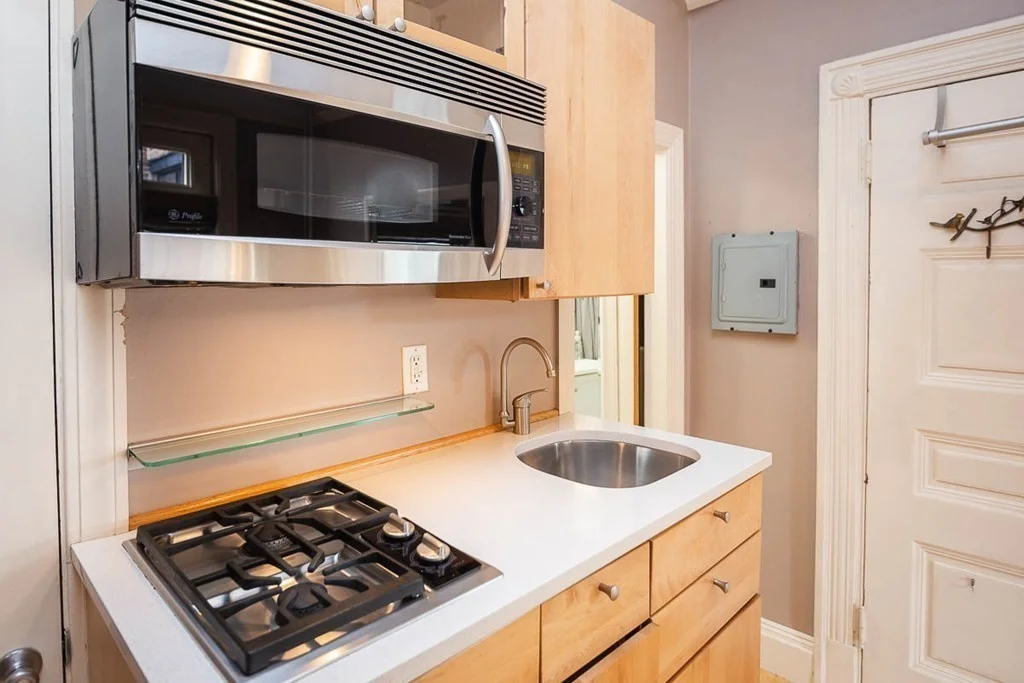 Studio bed, 1 bath apartment for rent at 290 Commonwealth Ave Unit 20, Back Bay — photo 10 of 18